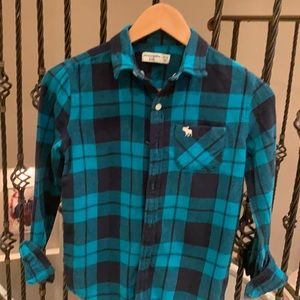 Abercrombie kids long sleeve button down flannel